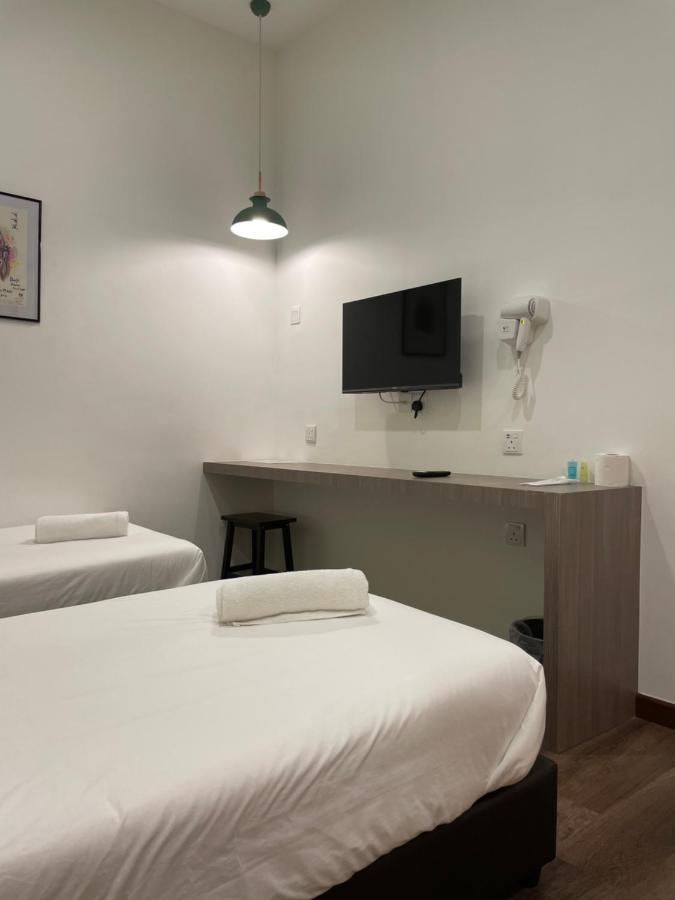 Benutten 99 Hotel Kampong Parit Tengah Exterior photo